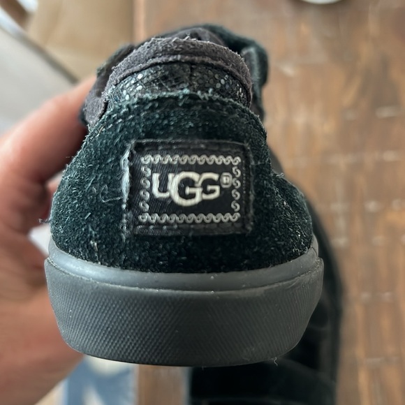 UGG Australian Braden Black Shimmer Sneakers Little Girls Size 11 GUC - Picture 6 of 8